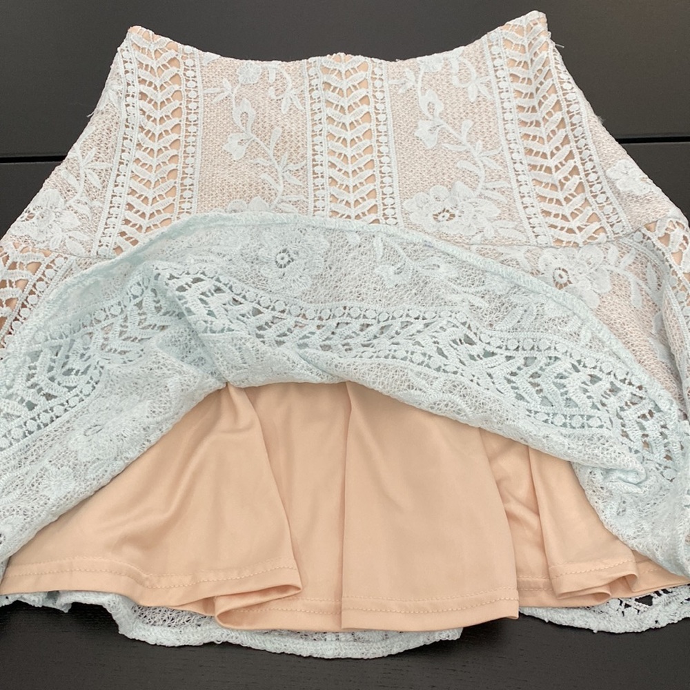 Baby Blue Lace Mini Skirt with Lining - Small - Picture 8 of 11